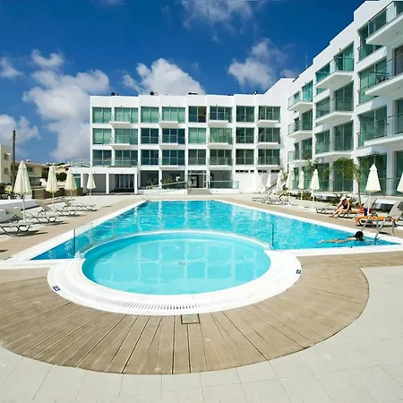 Too Coool 1 Bedroom Coralli דירה פרוטאראס